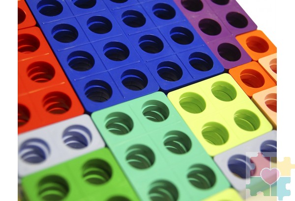 Нумирошка. Набор цветных пластиковых форм 80шт. в коробке по методике Нумикон