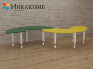 Стол игровой в виде зигзага
