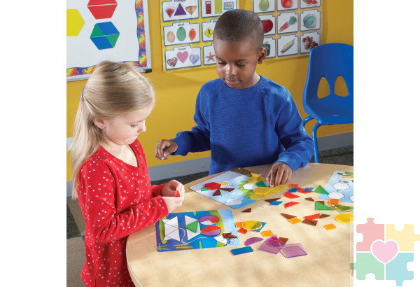 Развивающая игрушка "Фигуры умеют жужжать" (156 элементов) Развивающая игрушка "Фигуры умеют жужжать" (156 элементов)