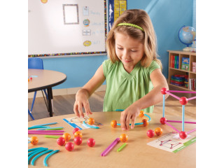 Развивающая игрушка "Погружение в геометрию с карточками"  (114 элементов с карточками)