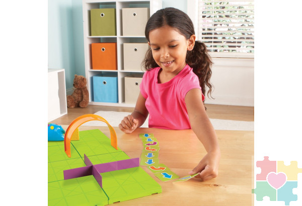 Развивающая игрушка "Мышиный код Делюкс. Основы программирования"  (83 элемента)