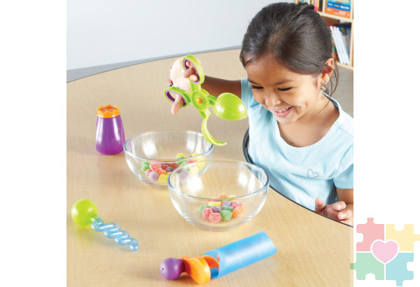 Щипчики "Маленькие ручки. Вода и песок" (4 элемента)