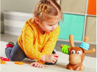 Развивающая игрушка "Лось Макс"  (13 элементов)