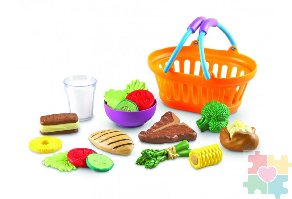 Развивающая игрушка Мы растем "Полезный Ужин"  (серия New Sprouts, 18 элементов) Развивающая игрушка Мы растем "Полезный Ужин"  (серия New Sprouts, 18 элементов)