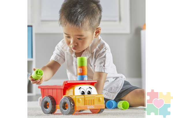 Развивающая игрушка "Грузовичок Пэт учит формы" (10 элементов)
