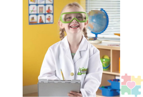 Развивающая игрушка для юного исследователя (халат и очки)