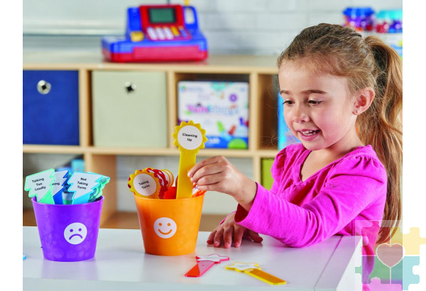 Развивающая игрушка "Такие разные эмоции" (комплект для группы до 24 человек, 34 элемента)