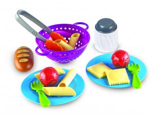 Развивающая игрушка "Итальянский обед" (серия New Sprouts, 20 элементов)