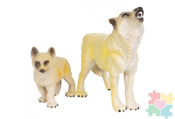 Набор фигурок животных серии "Мир диких животных": Семья полярных волков, 2 предмета (волк и волчонок)