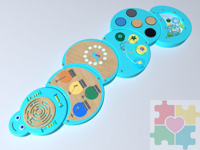 Развивающая панель в виде гусеницы