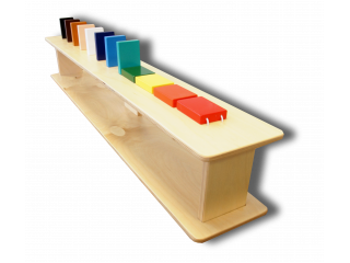 Тактильно-развивающая панель с домино