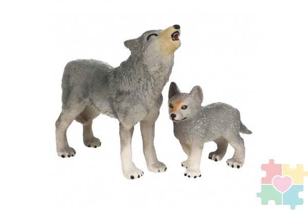 Набор фигурок животных серии "Мир диких животных": Семья серых волков, 2 предмета (волк и волчонок)