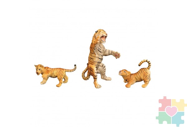 Набор фигурок животных серии "Мир диких животных": Семья тигров, 3предмета (тигр папа и 2 детеныша)