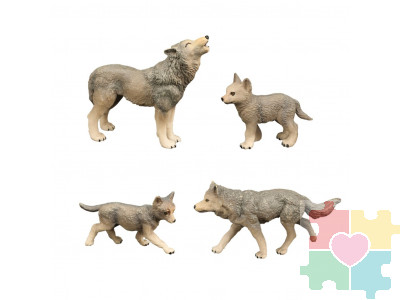 Набор фигурок животных серии "Мир диких животных": Семья серых волков, 4 предмета (2 волка и 2 волчонка)