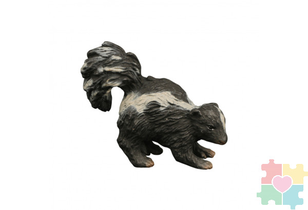 Набор фигурок животных серии "Мир диких животных": скунс, 2 бородавочника, змея, стервятник (набор из 6 фигурок)