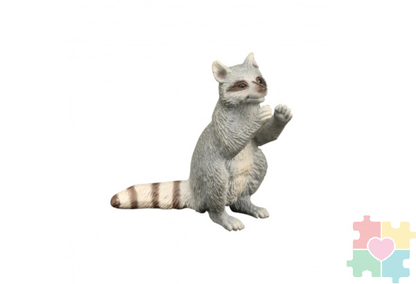 Набор фигурок животных серии "Мир диких животных": горилла, енот, варан, коала, жираф (набор из 6 предметов)