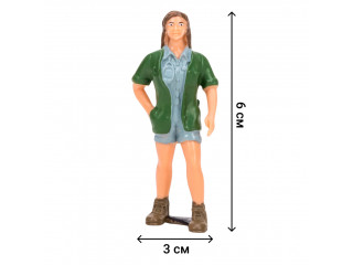 Игрушки фигурки в наборе серии "На ферме", 7 предметов (зоолог, семья панд, ограждение-загон, инвентарь)