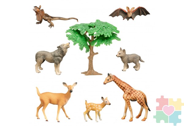 Набор фигурок животных серии "Мир диких животных": 2 волка, жираф, 2 оленя, летучая мышь, ящерица (набор из 8 предметов)