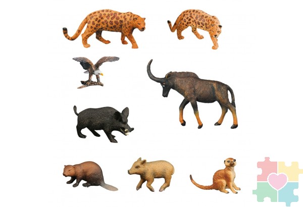 Набор фигурок животных серии "Мир диких животных": орел, 2 ягуара, антилопа, сурикат, бобер, 2 кабана (набор из 8 фигурок)