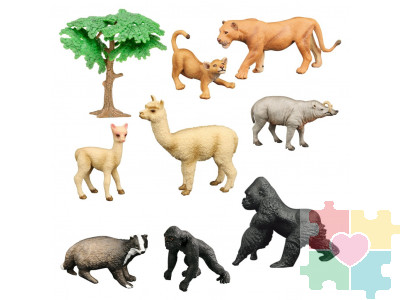 Набор фигурок животных серии "Мир диких животных": 2 гориллы, 2 альпаки, 2 льва, барсук, бабирусса, дерево (набор из 9 предметов)