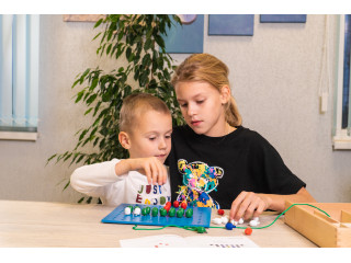 Игровой набор Дары Фребеля 14 модулей с методическим пособием (1 книга)