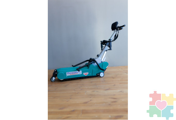 Подъемник лестничный универсальный гусеничный "БАРС-УГП-130" (КОМФОРТ)