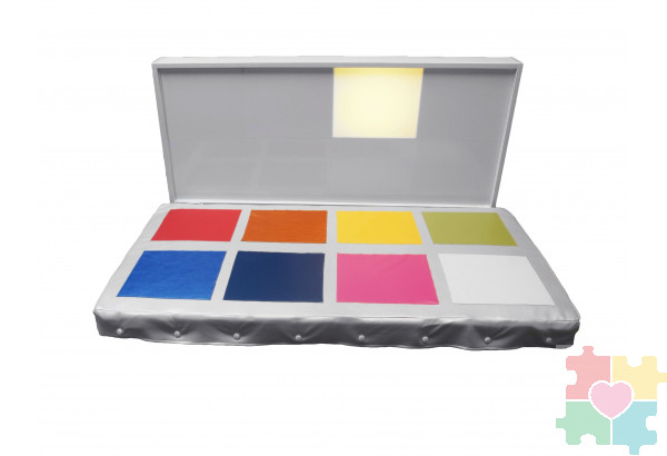 Светомузыкальный комплекс в виде световых классиков