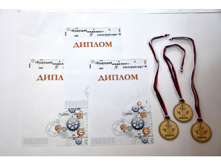 Базовый набор для развития начальных навыков по судомоделированию. Проводное управление «Юнга»