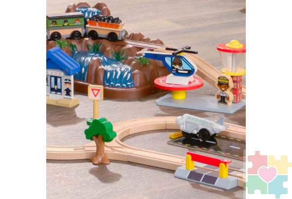 Железная дорога Горная вершина, 61 элемент в контейнере