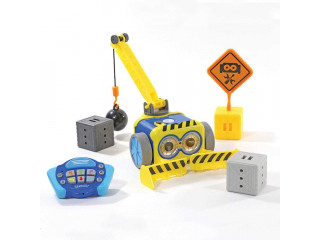 Развивающая игрушка "Аксессуары для робота Ботли. Строитель"  (10 элементов с карточками)
