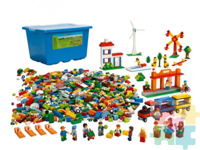Городская жизнь / 1457 деталей, Lego