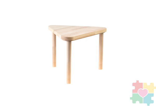 Стол детский треугольный 520 / натуральное дерево Стол детский треугольный 520 / натуральное дерево