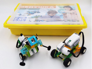 Набор для занятий робототехникой с пластиковым боксом для хранения деталей сборка 45300-00