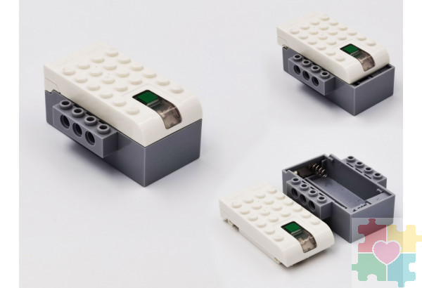 Набор для занятий робототехникой с пластиковым боксом, дополнительным мотором, зарядным устройством, аккумуляторами и запасным набором деталей (сборка 45300-02)