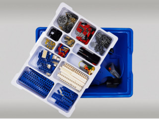 Набор для занятий робототехникой с пластиковым боксом для хранения деталей (сборка А9686-00)